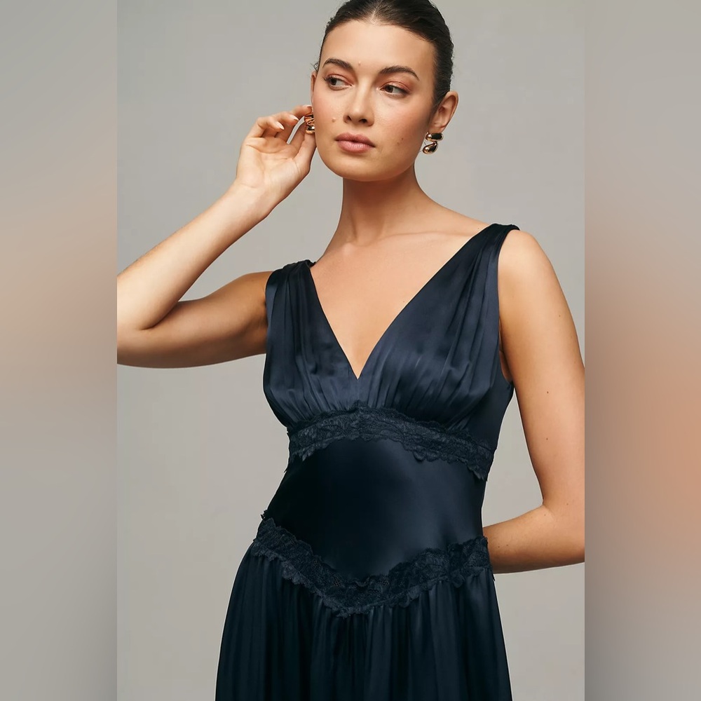Reformation Stasia Sleeveless Silk Midi Dress in Navy - Picture 2 of 12